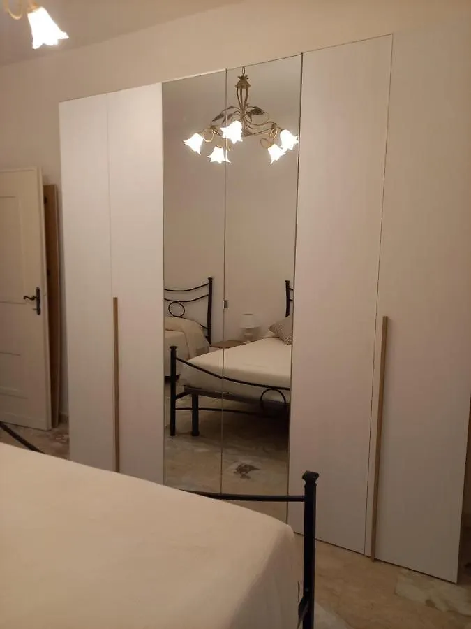 Bilocale Climatizzato A 850M Dalla Spiaggia Casa Katia Marina di Massa Apartment