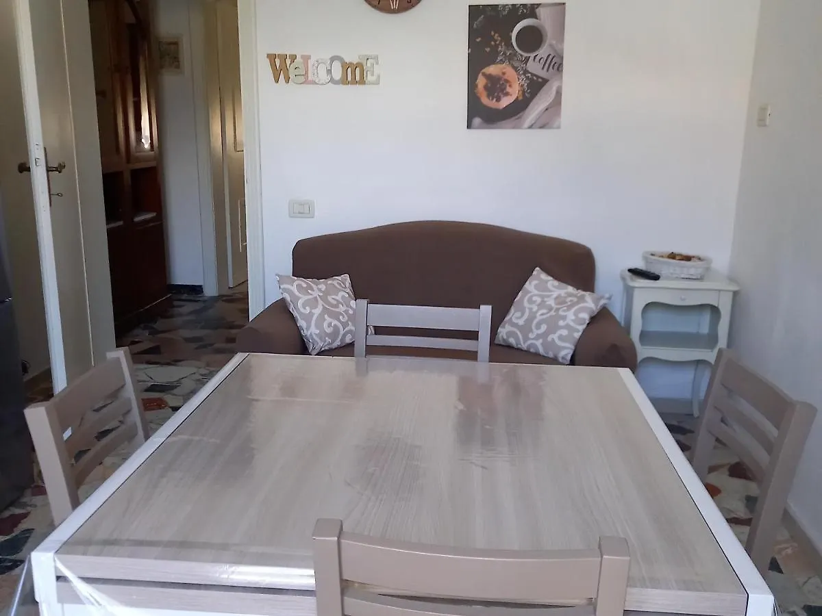 Apartment Bilocale Climatizzato A 850M Dalla Spiaggia Casa Katia Marina di Massa